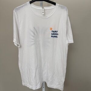 That green glow White Graphic T-Shirt size L